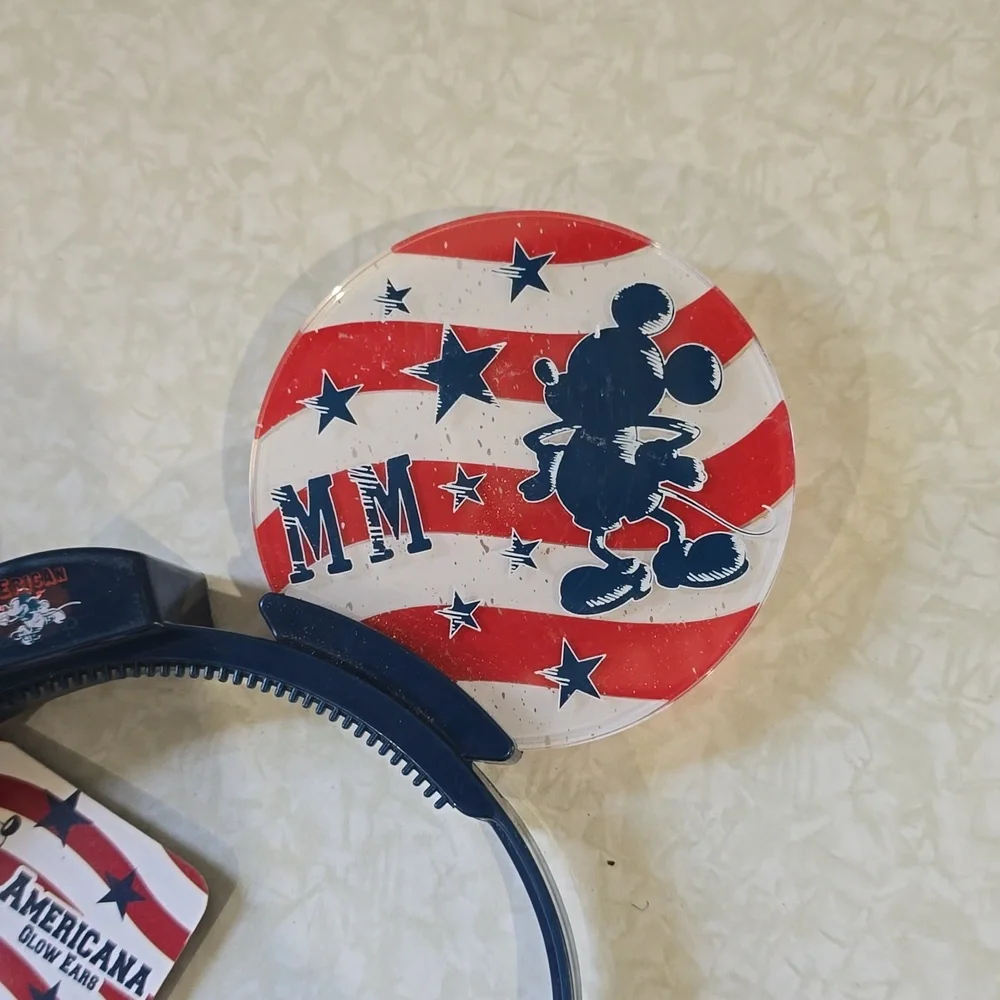 Disney‎ Parks Americana Mickey Light Up Ears Glow Headband USA Ages 3+